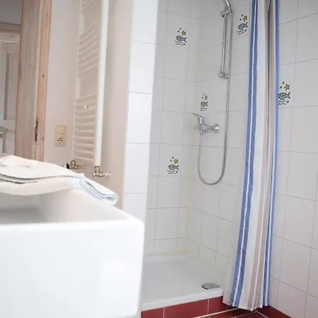 Hafenwestseite Neustadt نوستاد ان هولستن