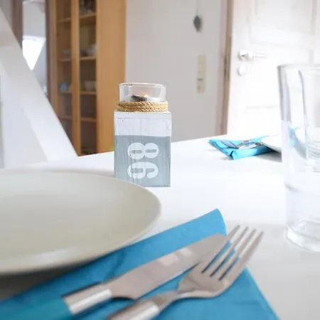 Hafenwestseite Neustadt *