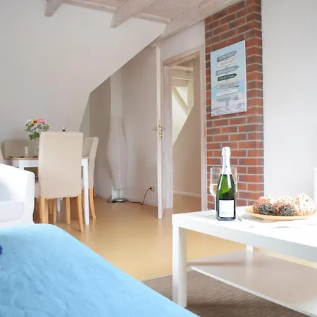 Apartment Hafenwestseite Neustadt