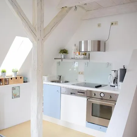 Hafenwestseite Neustadt *